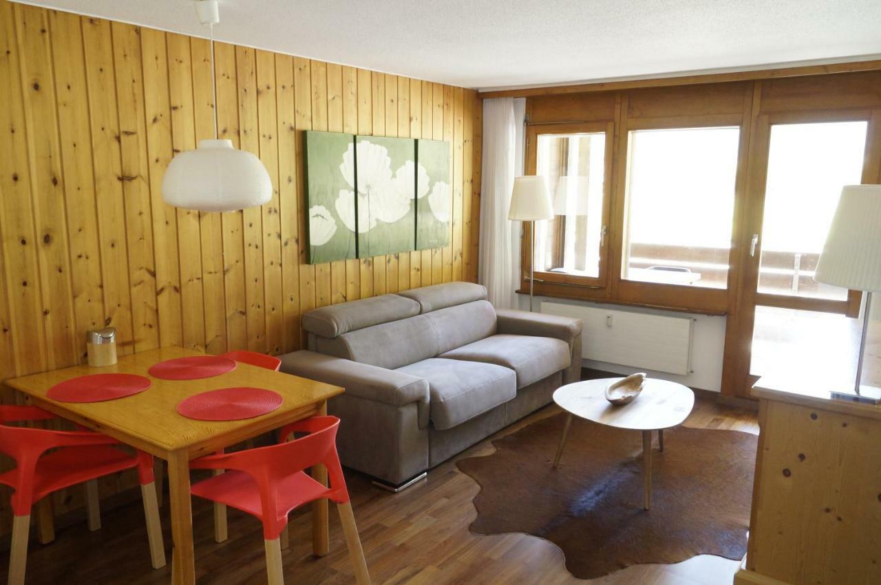 Monte Rosa D 412 Aparthotel Tasch Bagian luar foto