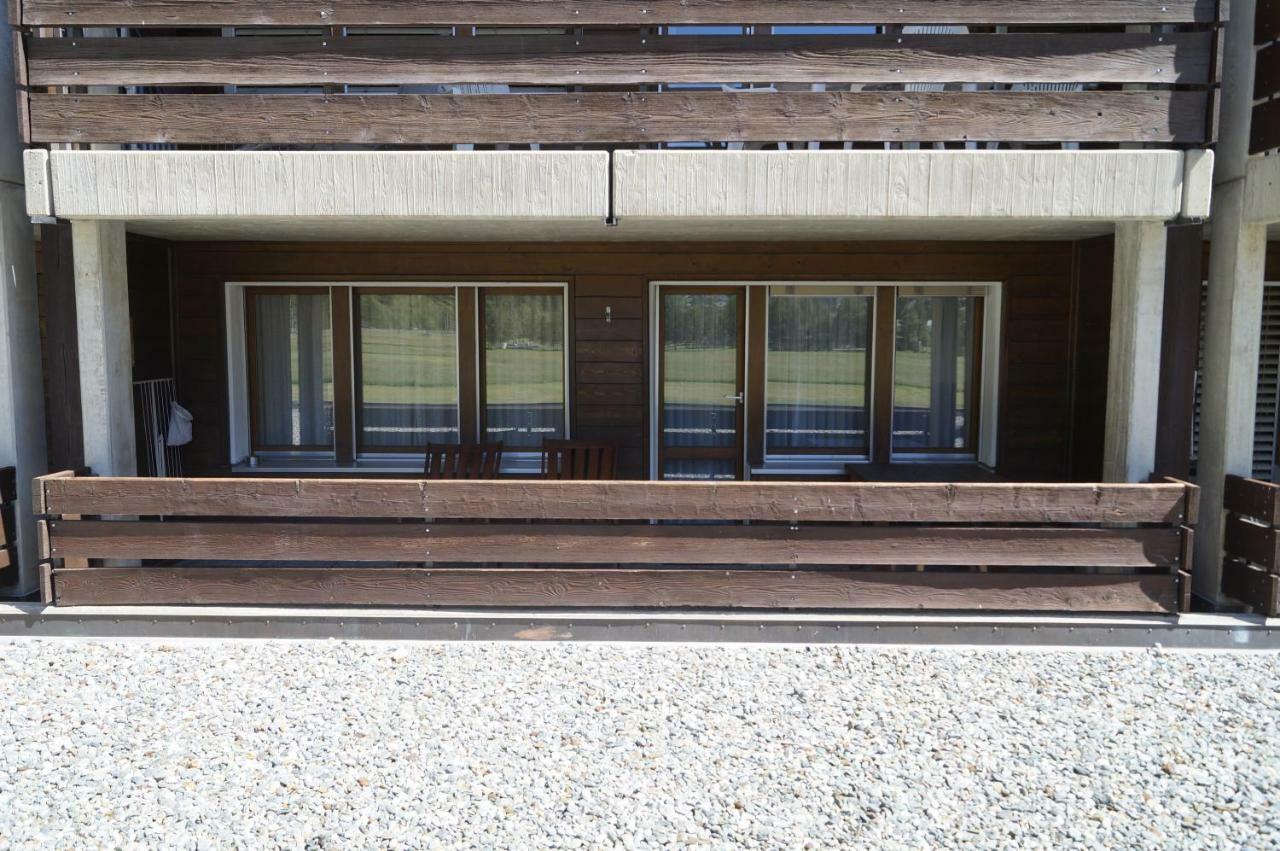 Monte Rosa D 412 Aparthotel Tasch Bagian luar foto