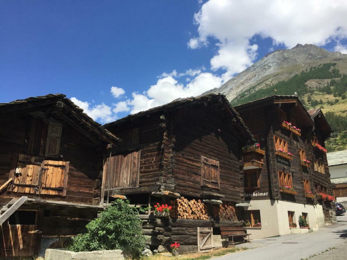 Monte Rosa D 412 Aparthotel Tasch Bagian luar foto